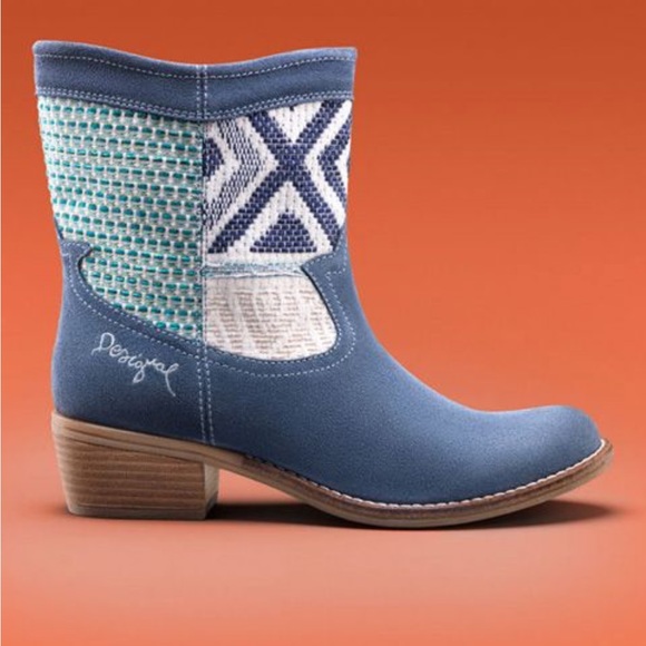 Desigual Western Embroidered Gray Blue Suede Patchwork Multicolor Boots - Picture 9 of 9